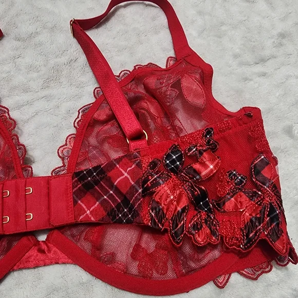 VICTORIA'S SECRET LUXE LINGERIE UNLINED FLORAL EMBROIDERED LOW CUT BRA Sz 36DDD - Picture 6 of 14